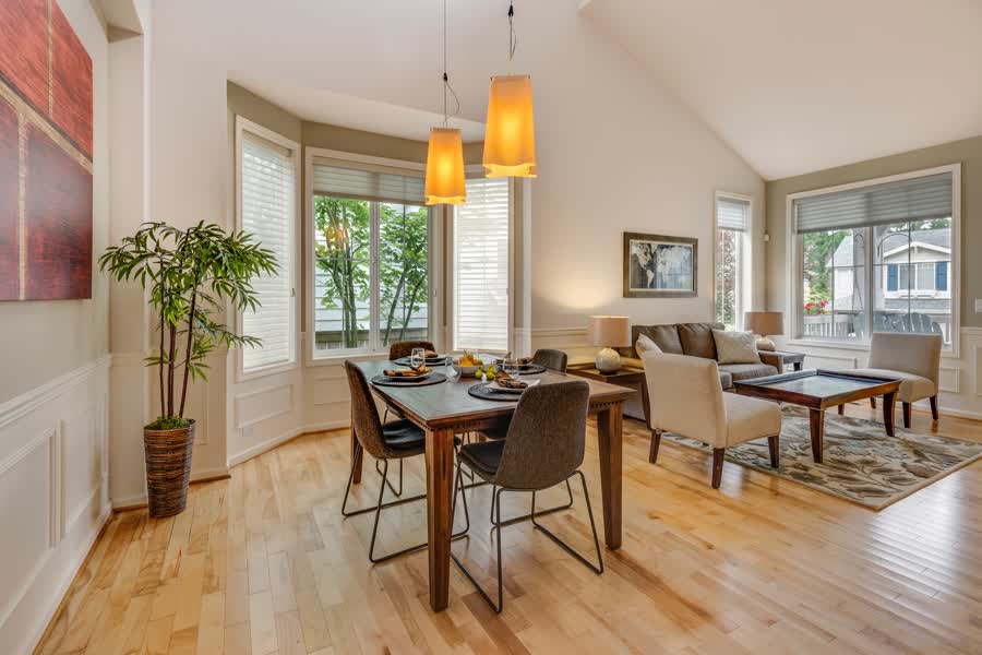 Breakfast nook