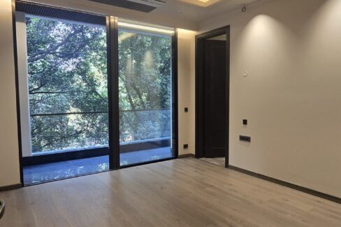 Ekum Homes Bedroom With Engineered Wood Flooring