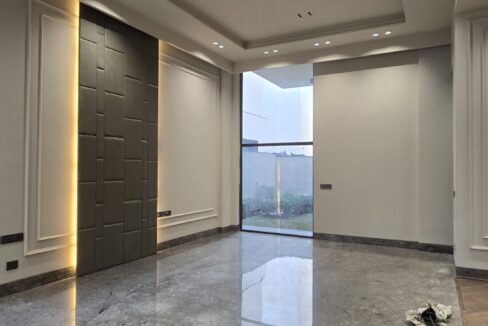 Indus Homes Bedroom Grey Marble