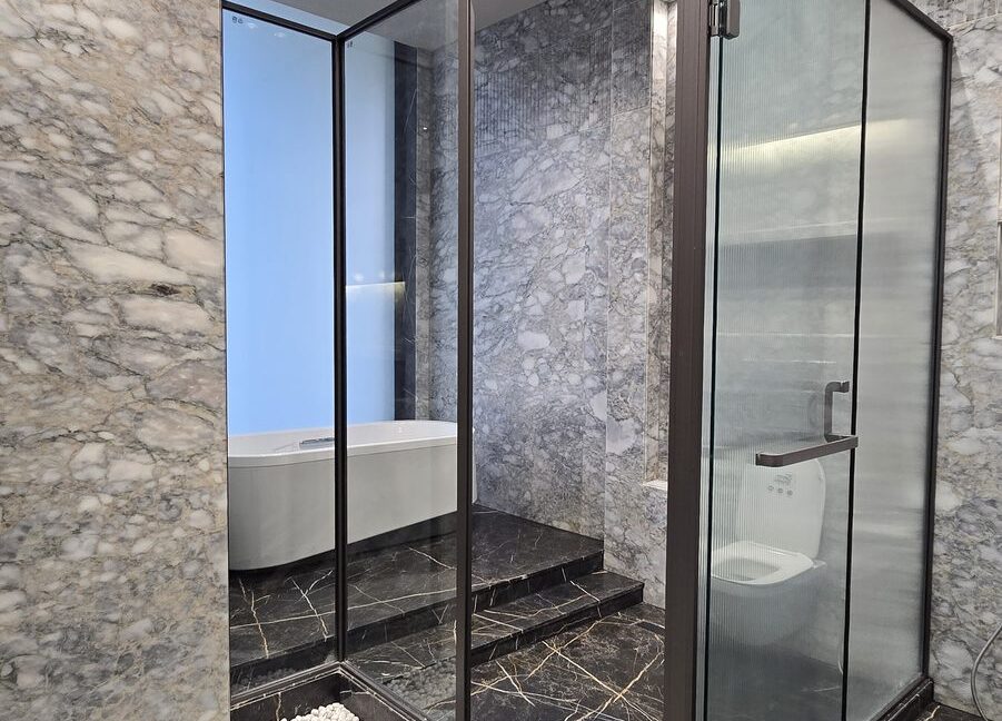 Indus Homes Master Bath Shower Enclosure