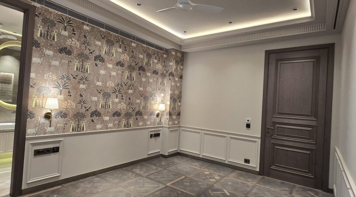 Ekum Homes Bedroom With Wallpaper Feature Wall