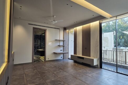 Ekum Homes Master Bedroom With Wood-Slat Feature Wall