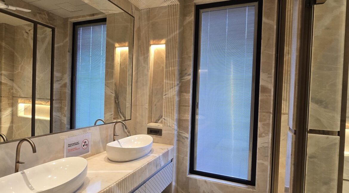 Ekum Homes Double Vanity With Fluted Front