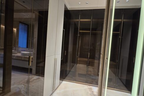 Ekum Homes Dressing Area With Backlit Mirror