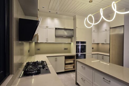 Ekum Homes Kitchen With Gas Hob