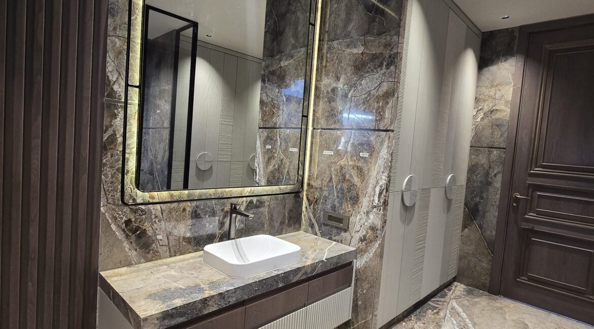 Ekum Homes Vanity With Fluted Front