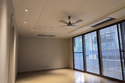 RS Buildtech Bedroom Curved Cove Ceiling | Developer Ravinder Singh Marwah