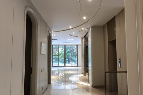 RS Buildtech Curved Lobby with Arched Doorway | Luxury Property by Ravinder Singh Marwah
