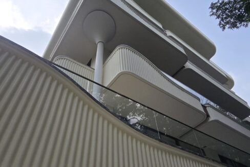 RS Buildtech Wave Fluted Parapet Facade | Luxury Property by Ravinder Singh Marwah