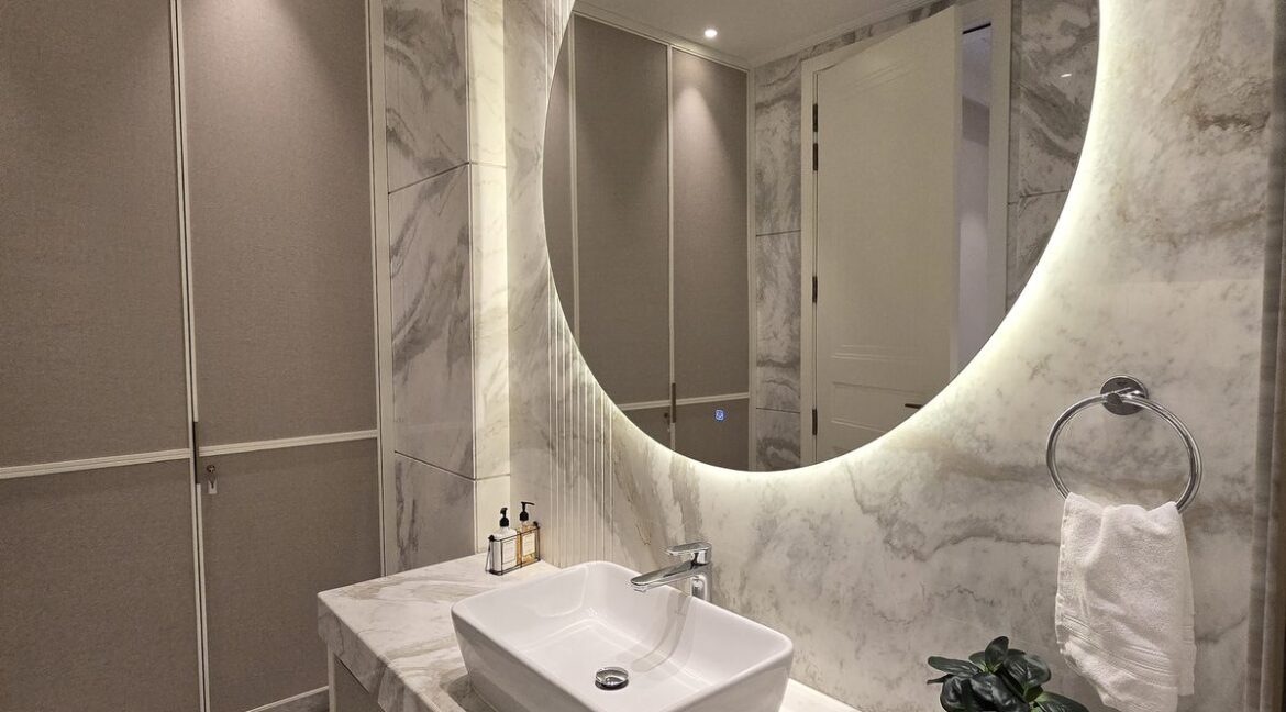 Windchimes Construction Bathroom White Marble Vanity - Amrit Lal