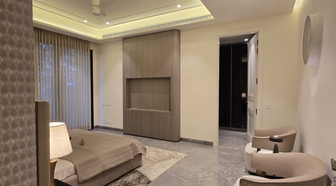 Windchimes Construction Master Bedroom Entrance - Rajesh Kumar